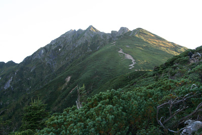 西穂高岳と独標の写真