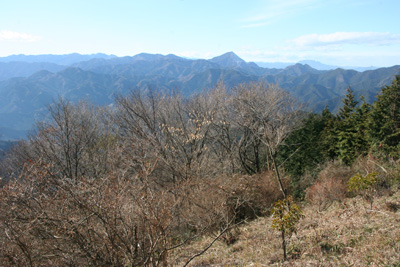 両神山、武甲山、奥多摩方面の写真