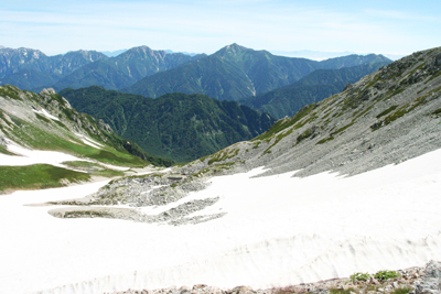 内蔵ノ助カール上部から見た爺ヶ岳、鹿島槍ヶ岳、五竜岳、唐松岳の写真
