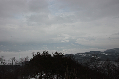 守屋山山頂から見た八ヶ岳方面の写真
