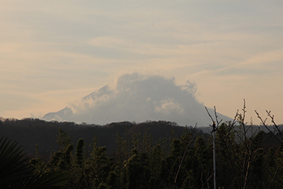 渋沢丘陵から見えた富士山の写真