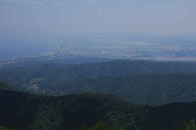 米山山頂から見た柏崎方面の写真