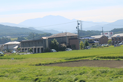 飯田線の車窓から見た仙丈岳の写真