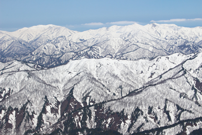 巻機山と越後沢岳方面の写真