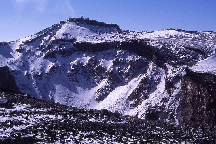 冬富士の山頂剣ヶ峰の写真