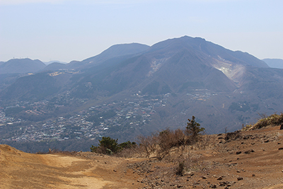 神山と箱根駒ヶ岳の写真